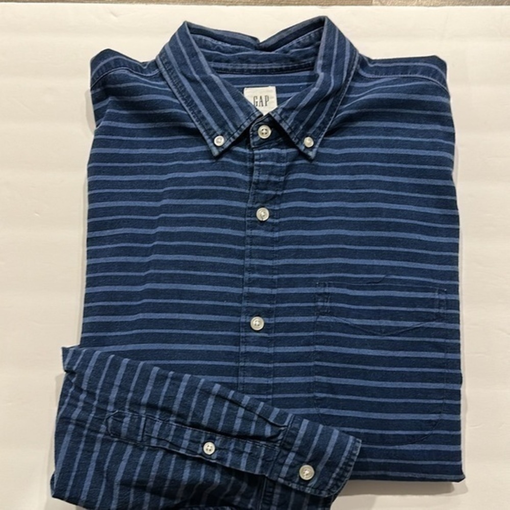 Gap, navy blue horizontal, stripe denim chambray shirt size extra large